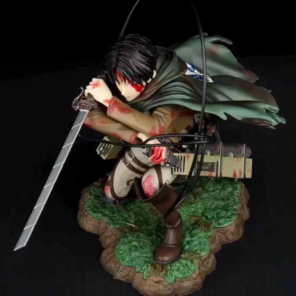 18CM  GK Anime Attack on Titan damaged cpatain Levi Ackerman PVC Action Figure Collectible Model Toy