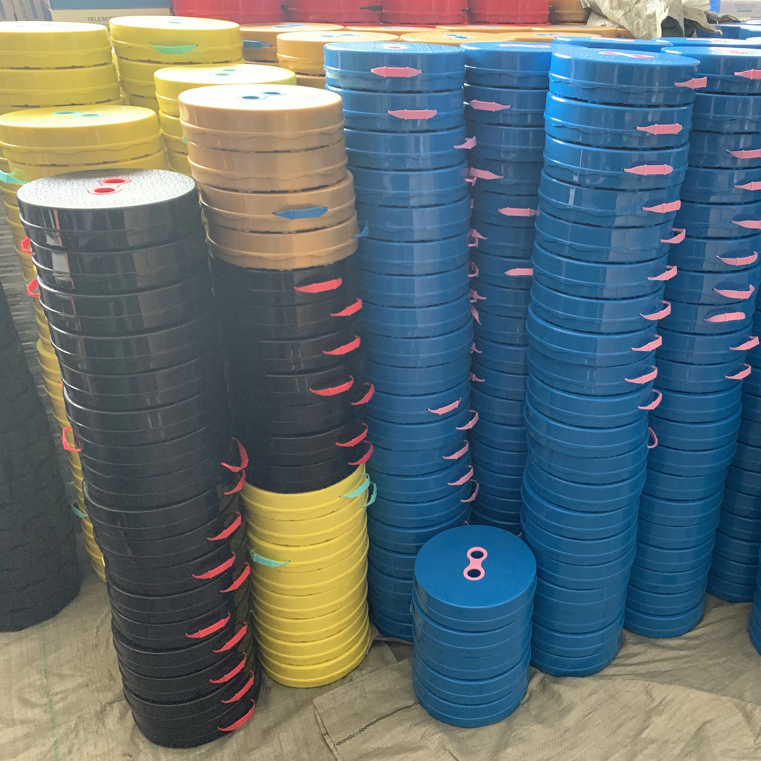 Stackable Piano Mechanism Spare Parts for Bar Toliet Cork Horse Outdoor Backpack Miura Brown Table Plastic Step Stool