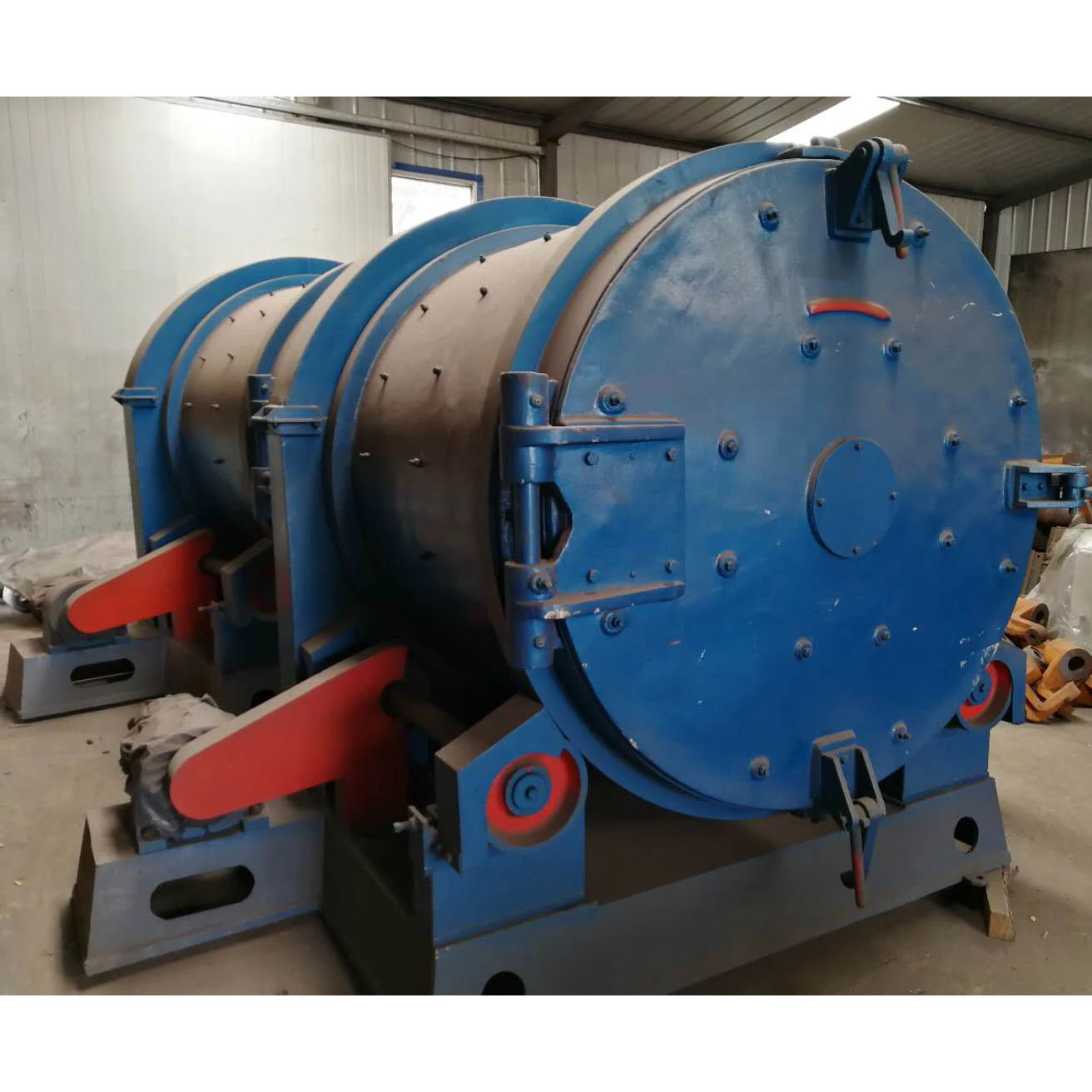 Q3110 Blaster for Steel Casting Parts Rotary Drum Type Wheel Shot Blasting Machine