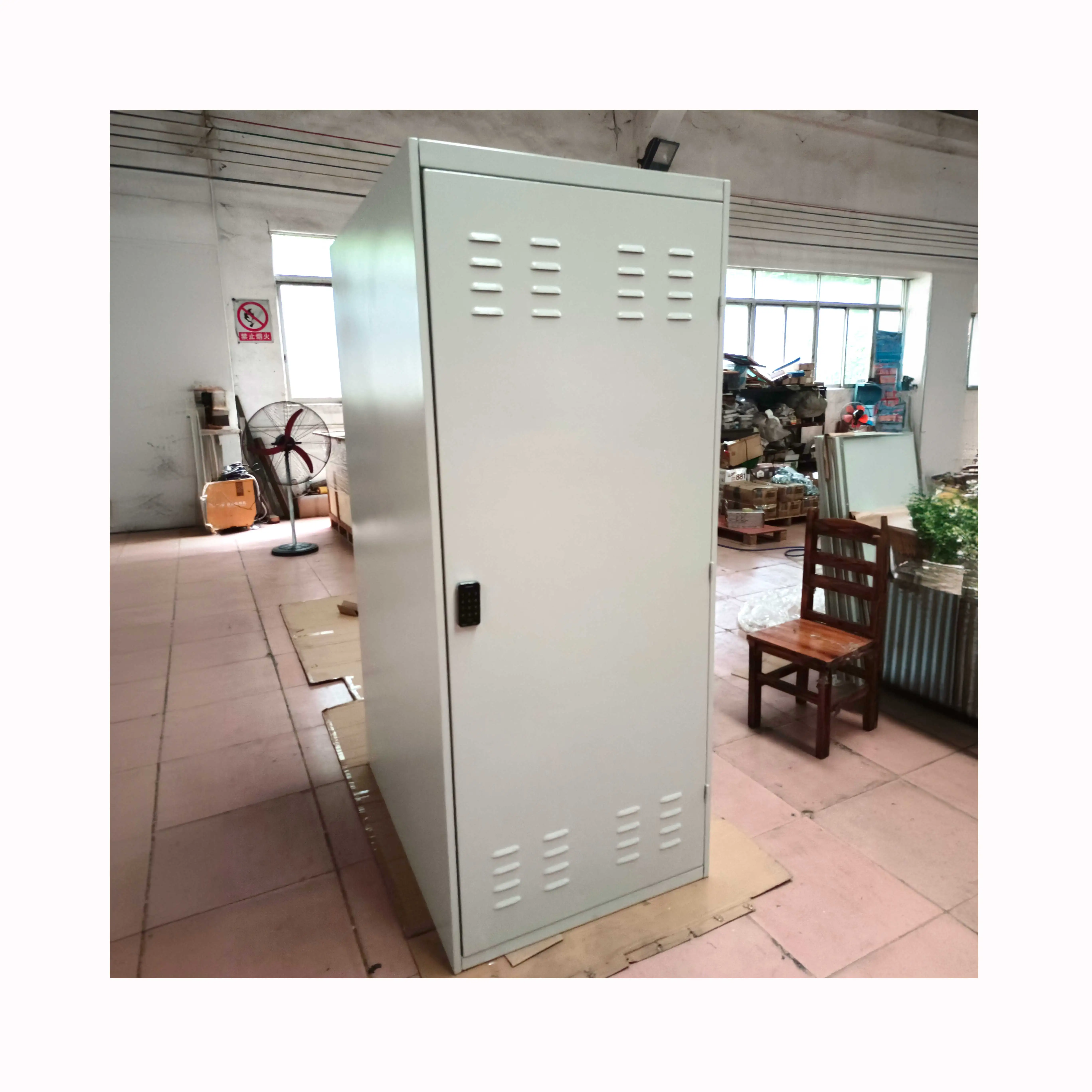 Made in China Custom over Car Bonnet Car Parking Garage Storage Box