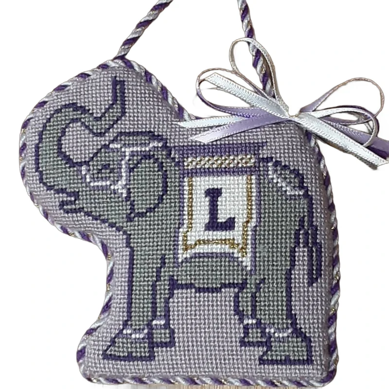 Customized Animal Elephant Dog Wine Bottle Shaped Knitted Velvet Embroidered Small Hanger Christmas Tree Hanger