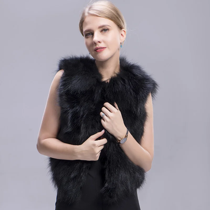 https://ae01.alicdn.com/kf/HTB1SelgSVXXXXX0XFXXq6xXFXXX3/Ms-MinShu-Black-Fur-Vest-100-Real-Fox-Fur-Gilet-Natural-Fox-Fur-Vest-Women-Factory