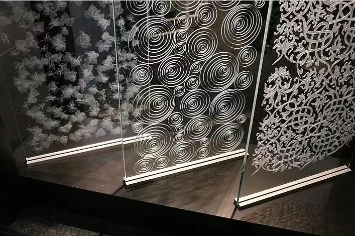 HOLY LASER Big Size 3D Glass Crystal Inside Laser Engraving Machine