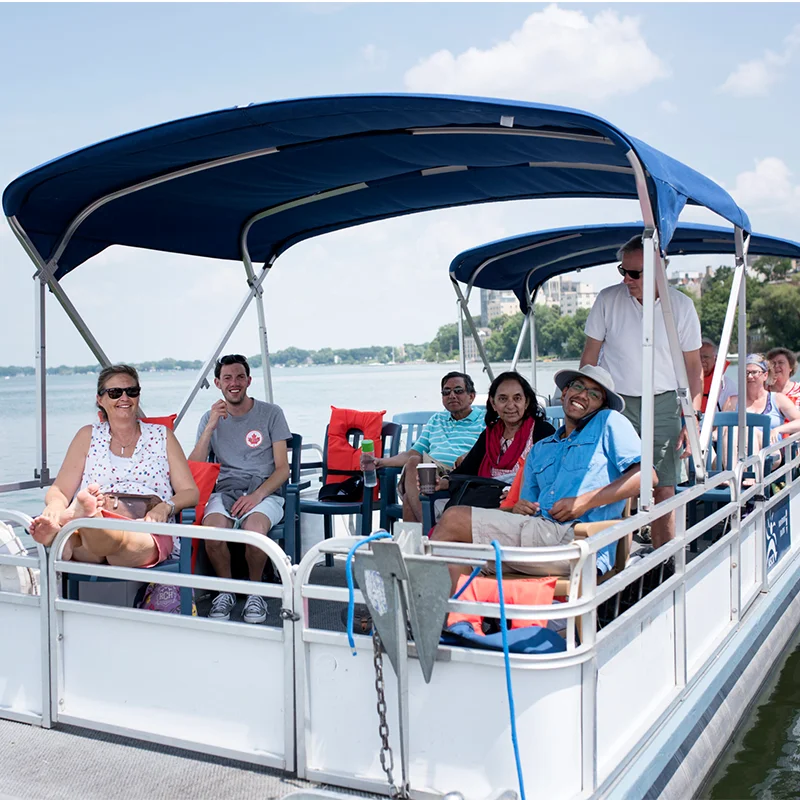 China factory customized wholesale aluminum fishing cruising party pleasure leisure aluminum pontoon boat for sale