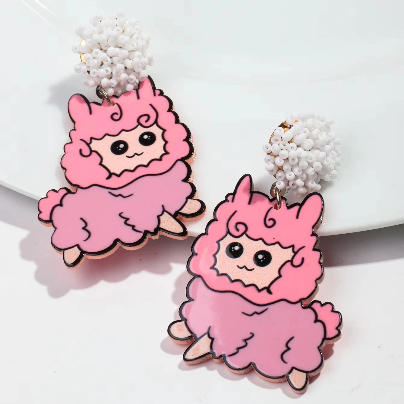 New Boho White Rice Beads Handmade Jewelry Anime Cartoon Sheep Party Gift Cute Pink Lamb Acrylic Drop Earrings for Women Girls