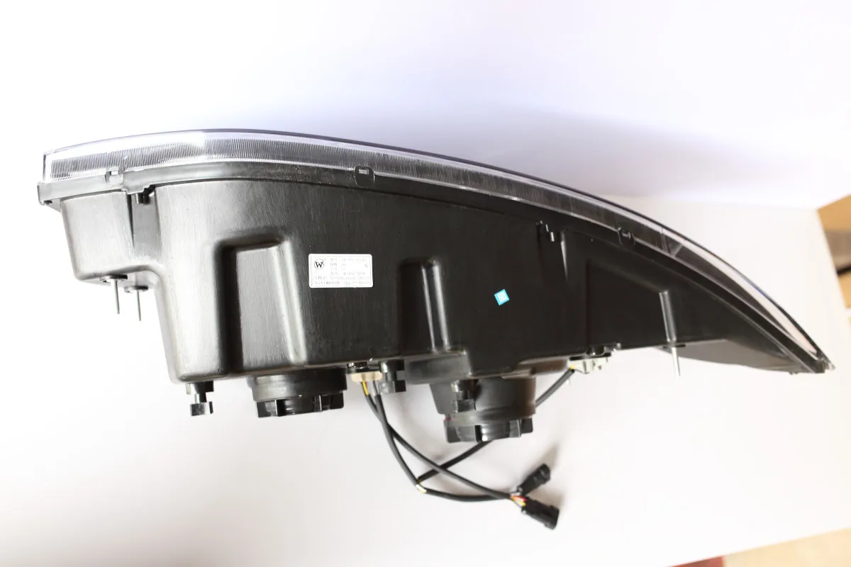 Original Factory Bus Spare Parts Combined Head Lamp for Dragon DAEWOO