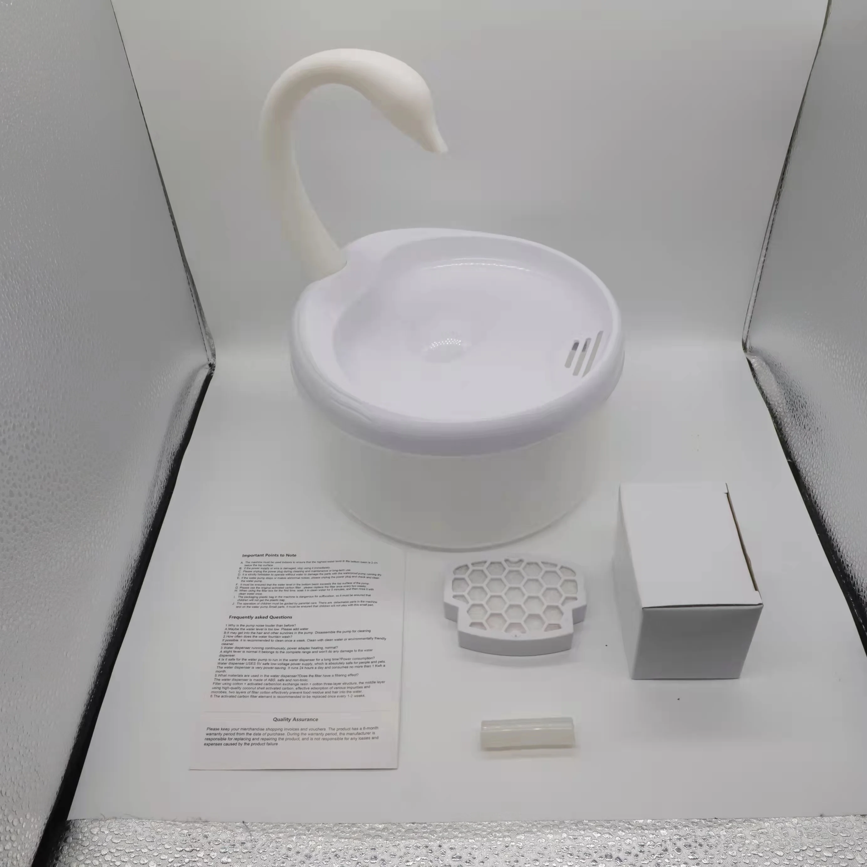 China Manufacturer Cheap Drinking Water System For Pet Cats And Dogs