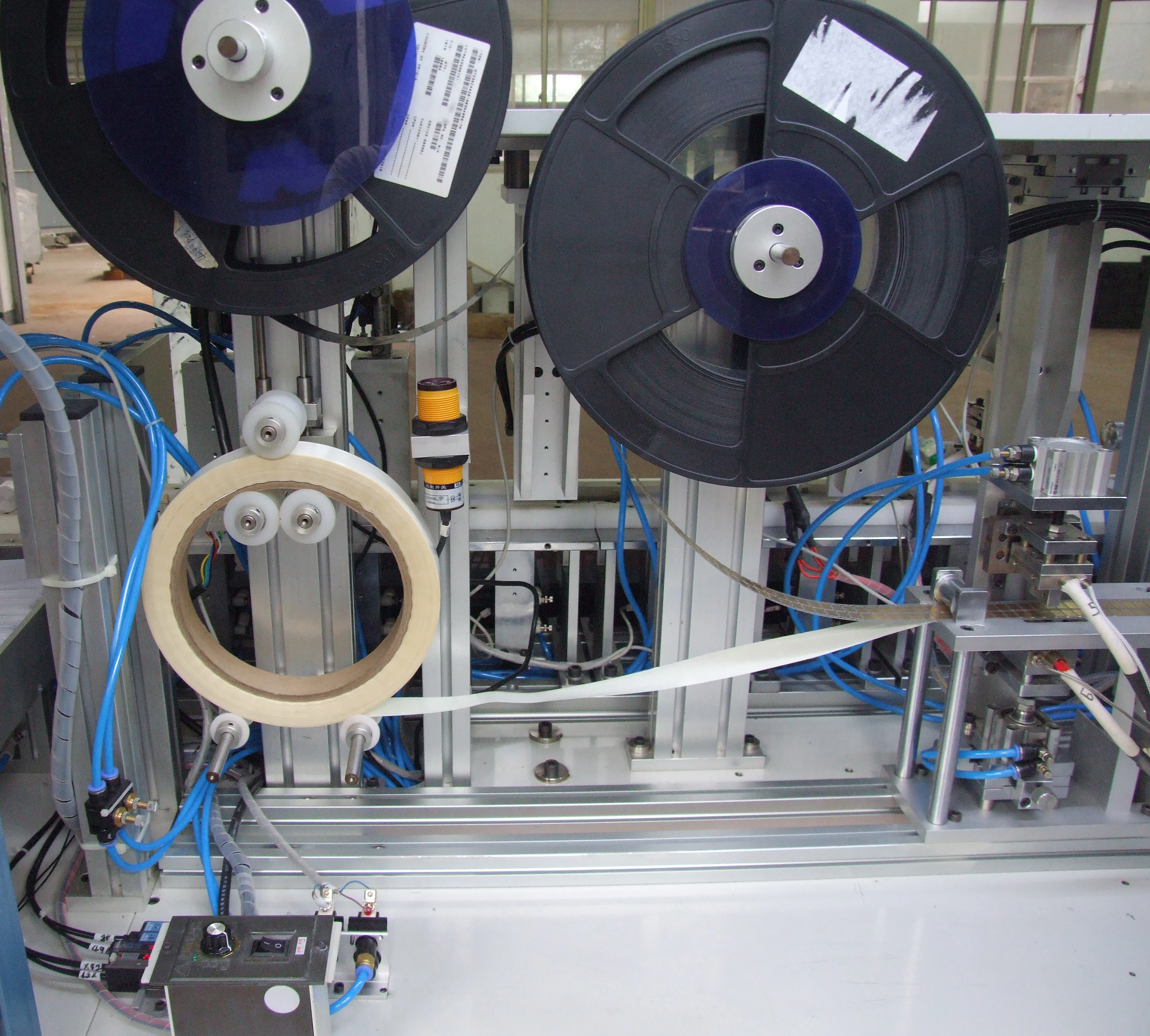 SMCCM-3 Contact Card Milling and Chip Implanting Machine