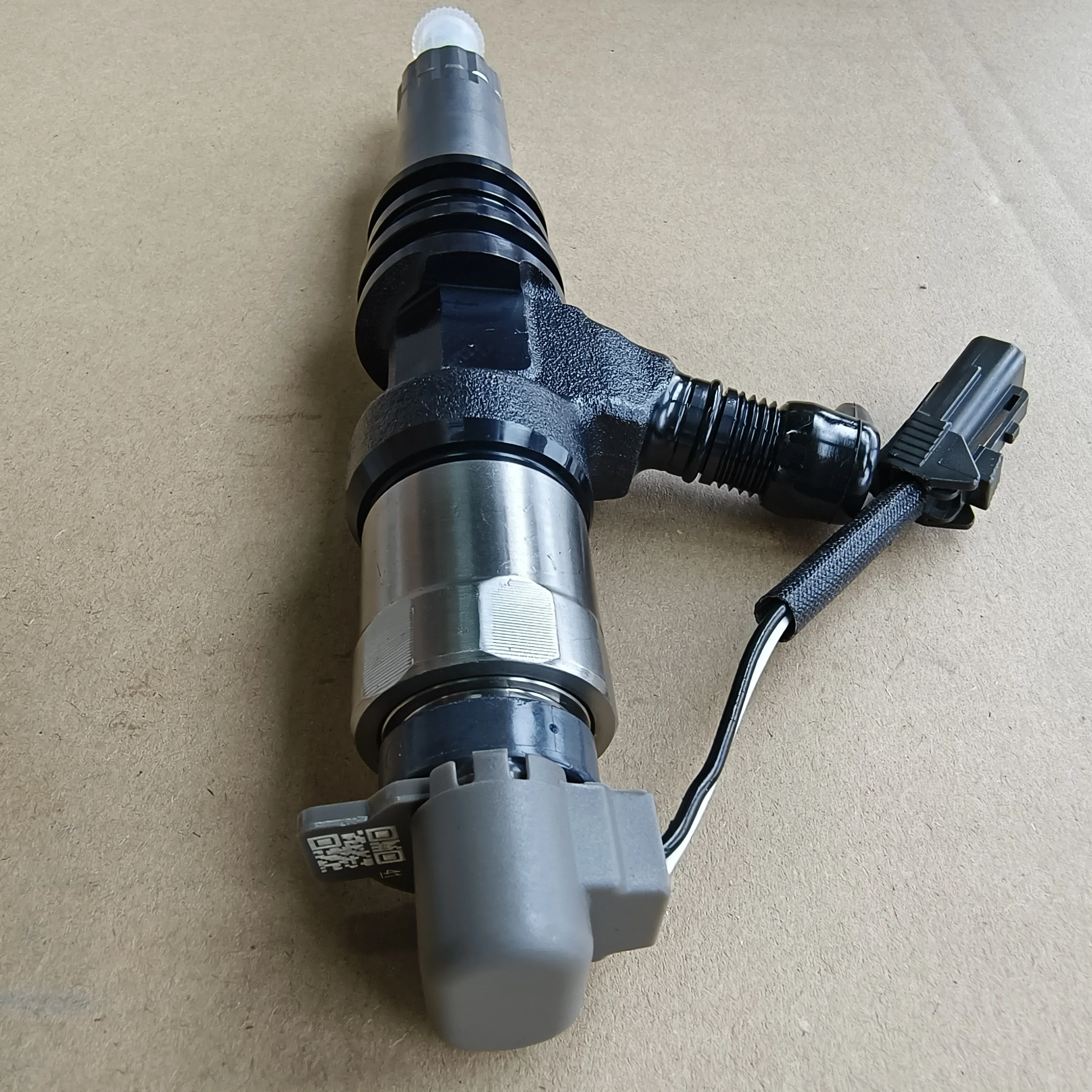 High Quality Common Rail Injector 095000-5450 Nozzle for MITSUBISHI 6M60 Fuso ME302143 7.5L Denso Diesel Engine Fuel Injector