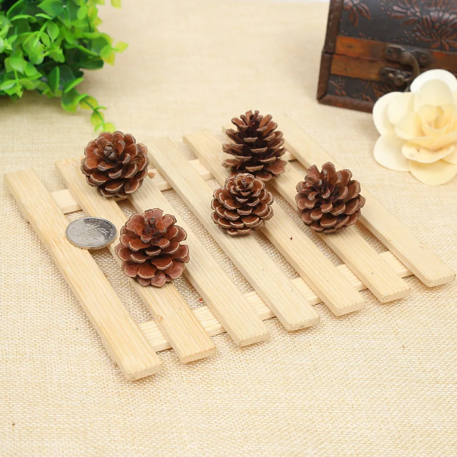 Dried Natural Pinecones Christmas Tree Ornaments Accessories Pine Cone For Decoration