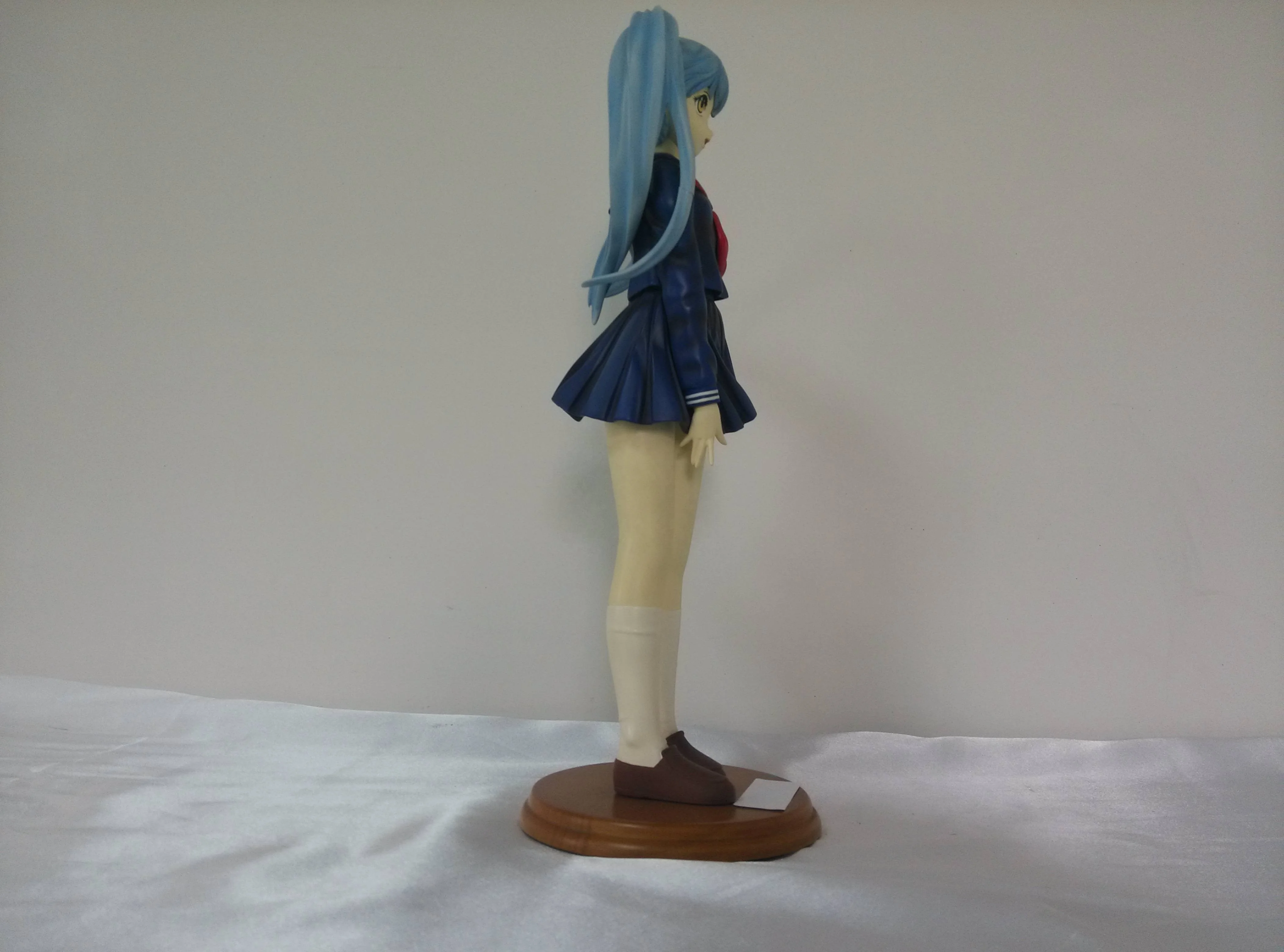 Customized Japanese Anime Character PVC Resin Model for Outdoor Usage