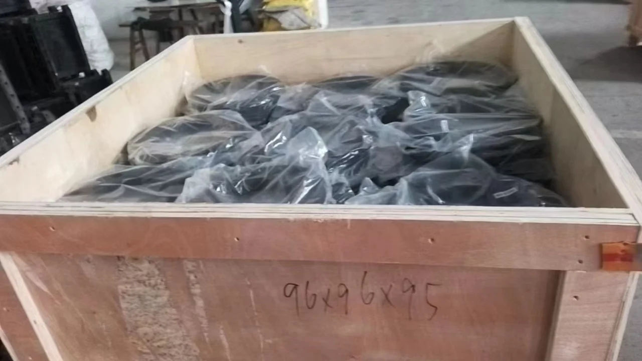 Hot selling Plastic Pipe Fittings pp coated steel tapped flange factory