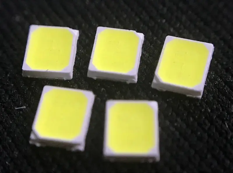 2022 Car Light Wholesale 20K/Roll High  Quality 110-120LM 2835 9V 1W 6500K SMD LED Chips for Car Light