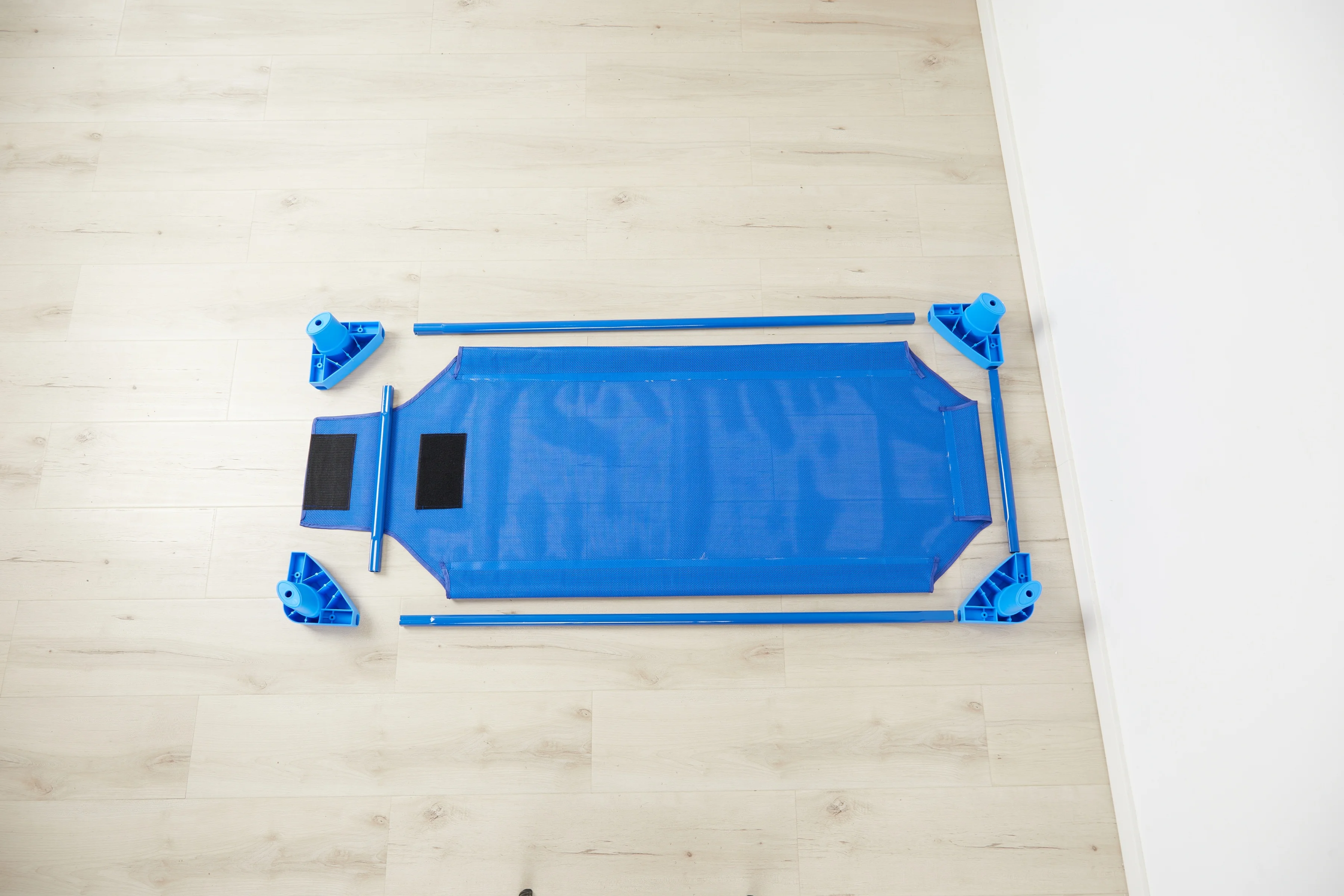 New products special design multifunction moveable kindergarten blue plastic kids bed