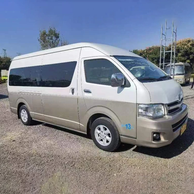 Cheap Prix Used Toyota Hiace Mini Bus 2018 Fine Condition Toyota Hiace Diesel En Occasion Buses for Sale