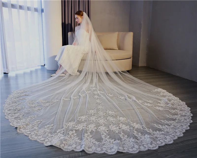 
V023 Luxury Cathedral veil For Wedding 350cm Lace Edge Bridal Veil Long lace wedding veil 