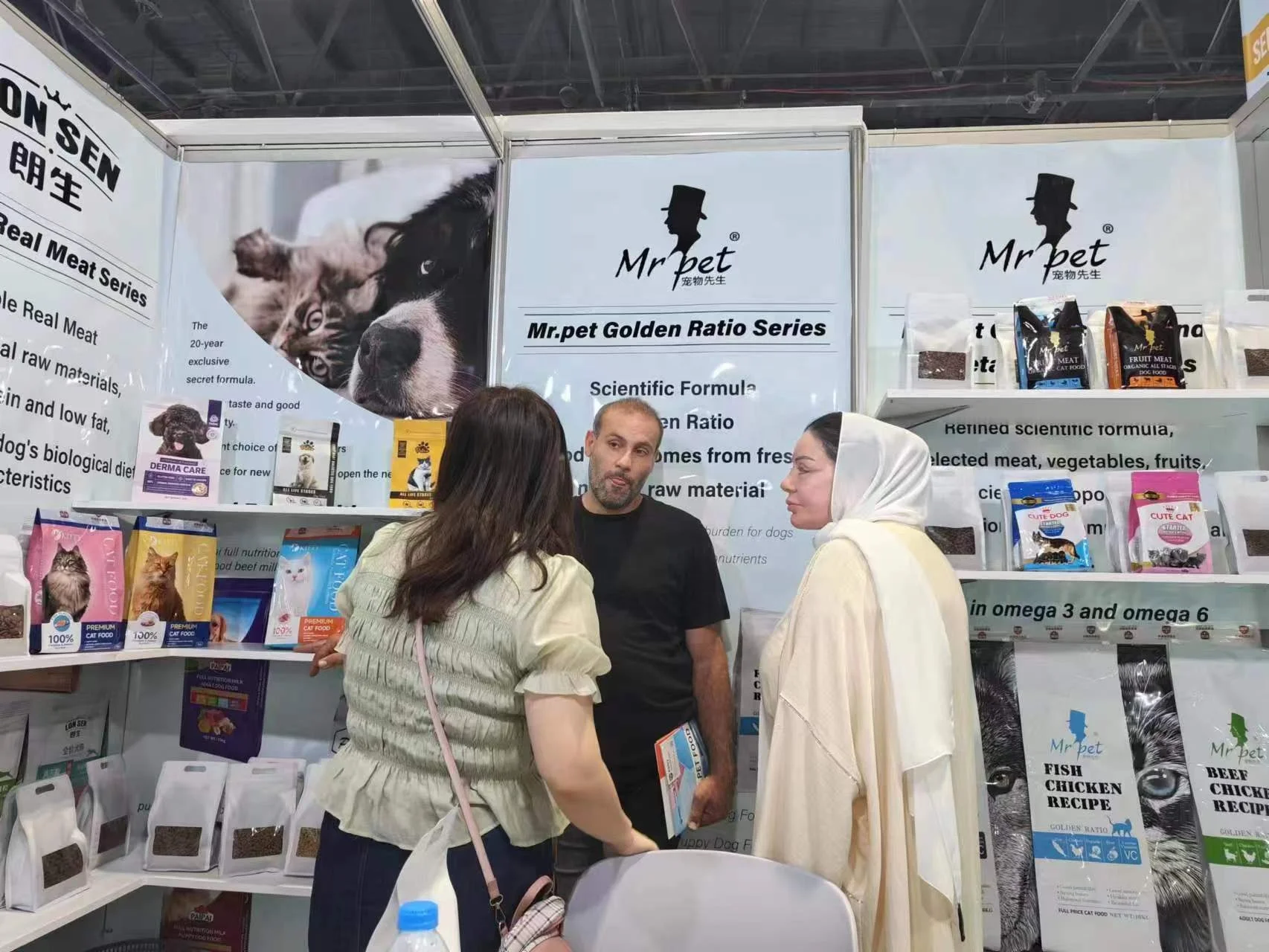 Дешевая цена оптовая продажа сырого куриного говяжьего вкуса Лидер продаж высокобелковый корм для собак сухой