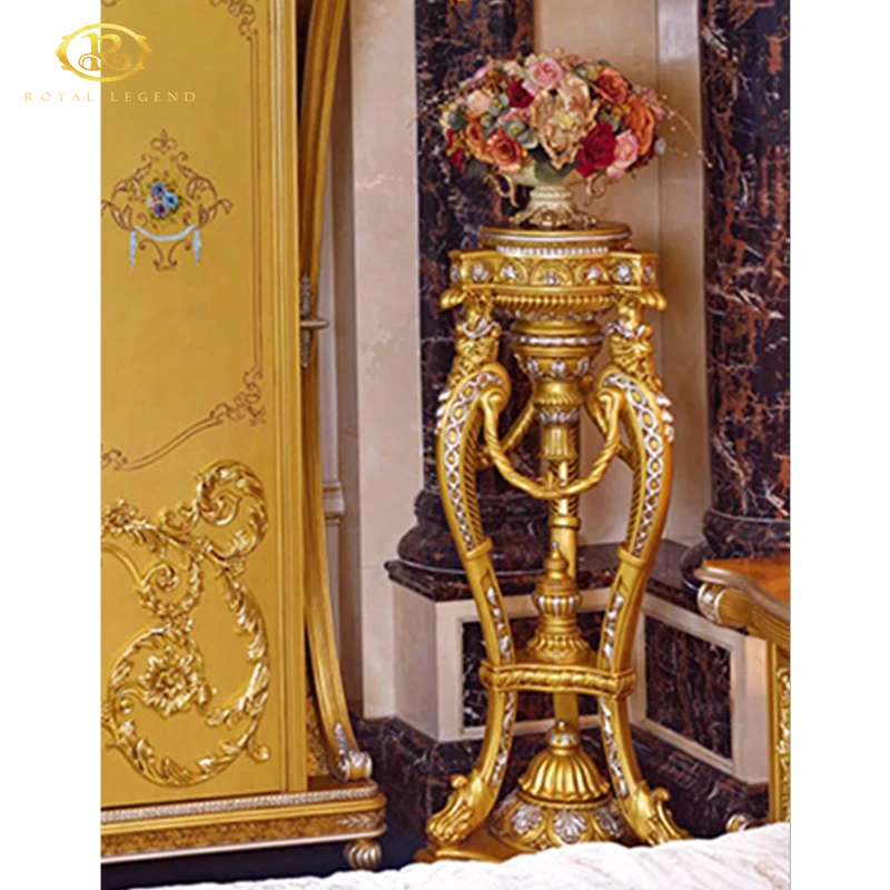 Classic Luxury Palace Style Baroque Gold Foil Crowned King Size Bed for Master Bedroom