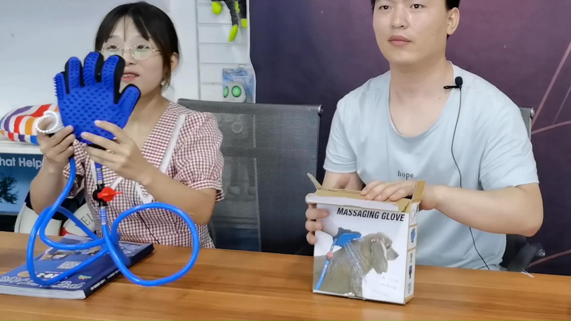 Wholesale Pet Dog Bath Hair Remover Gloves Pet Grooming Glove Deshedding Brush Glove