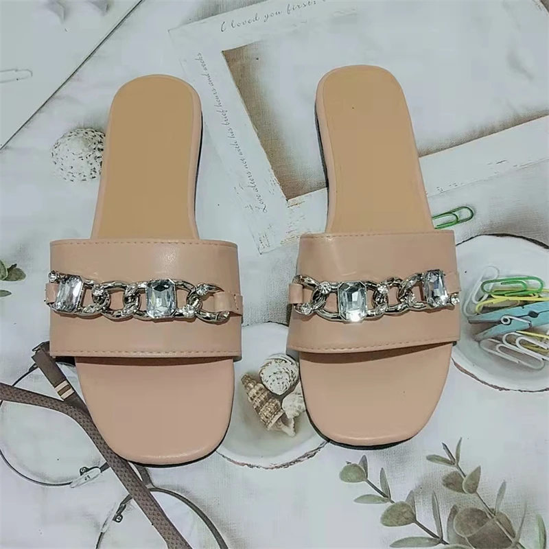 2021 Sandals for Women And Ladies New Design Shoes Lady Flat Slippers Summer Fashion Diamond Ladies Metal Chain Slide Sandal
