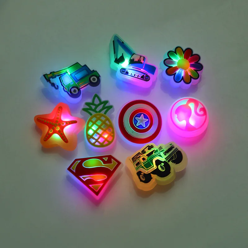 Hole shoes shoe flower LED luminous flash fun DIY shoe buckle upper shoe accessories decorative buckle