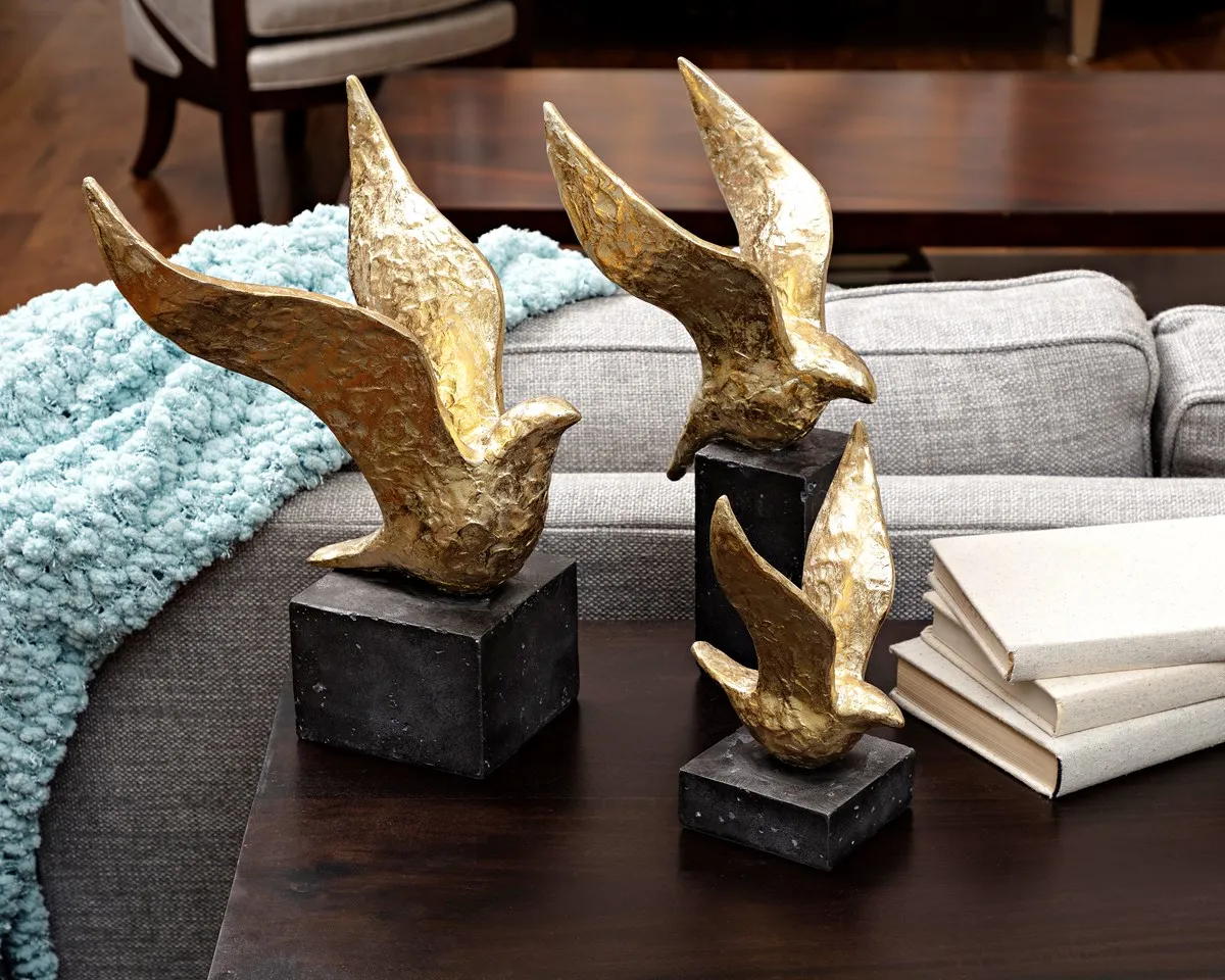 Custom Wholesales Modern Resin Gold Leaf Animal Swallow Bird Ornaments Sculpture For Home decor