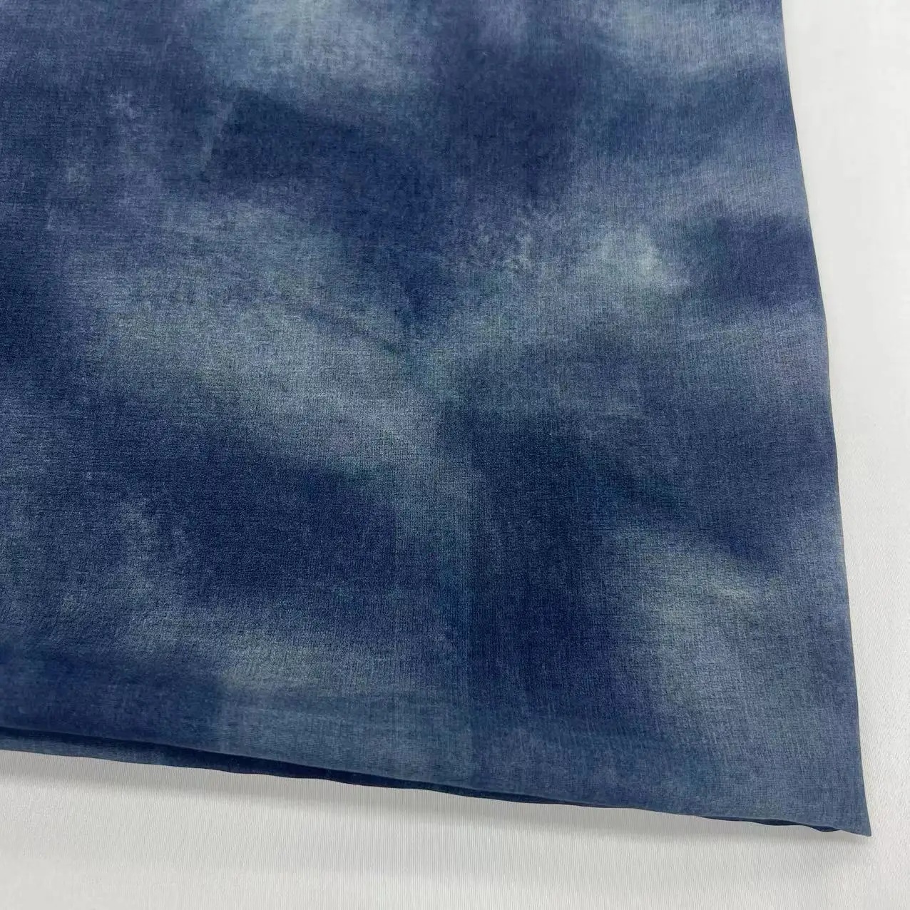 African batik style soft and comfortable digital printing 100gsm chiffon fabrics for clothing with Factory wholesale