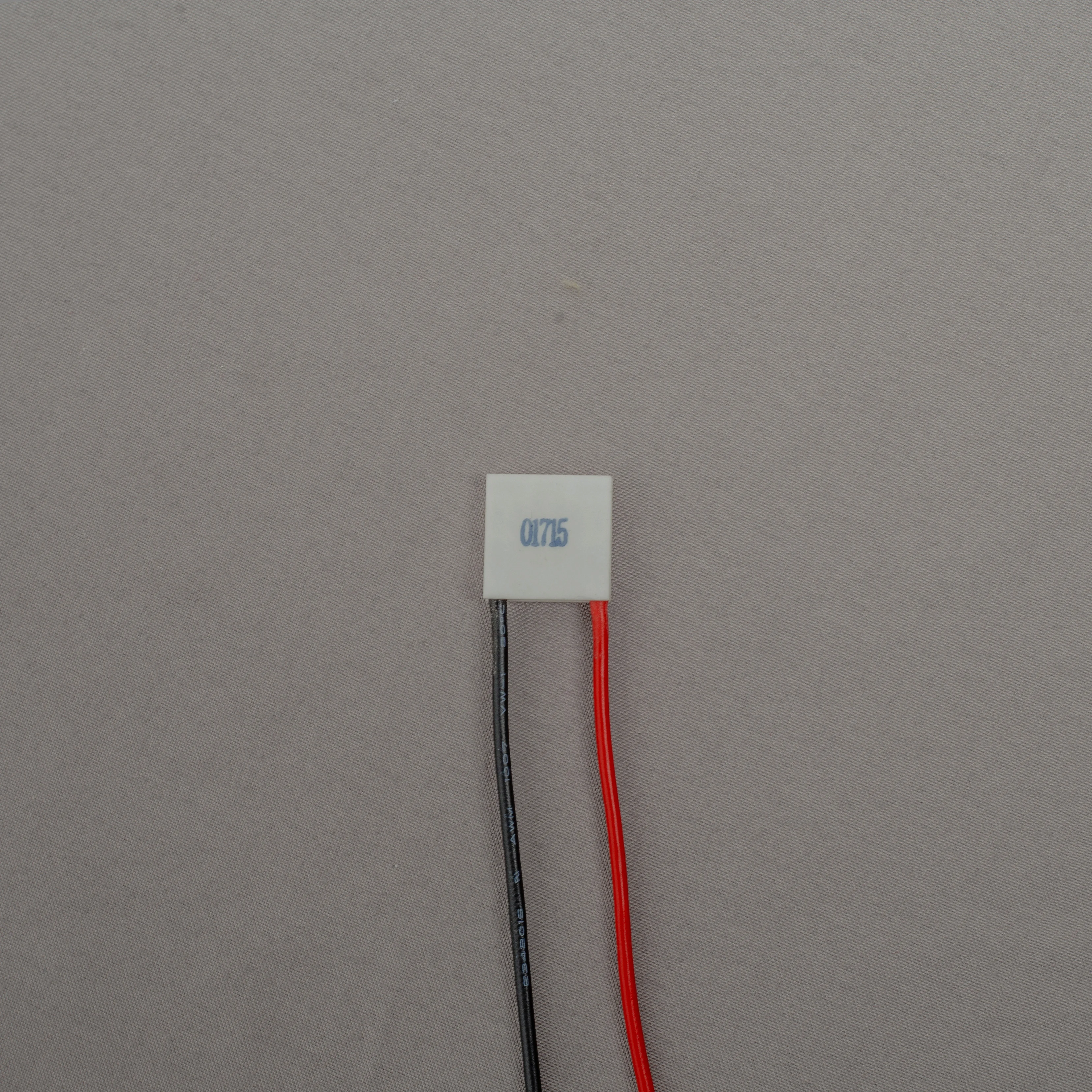 Высококачественный элемент термоэлектрического охлаждающего модуля TES1-017015 micro