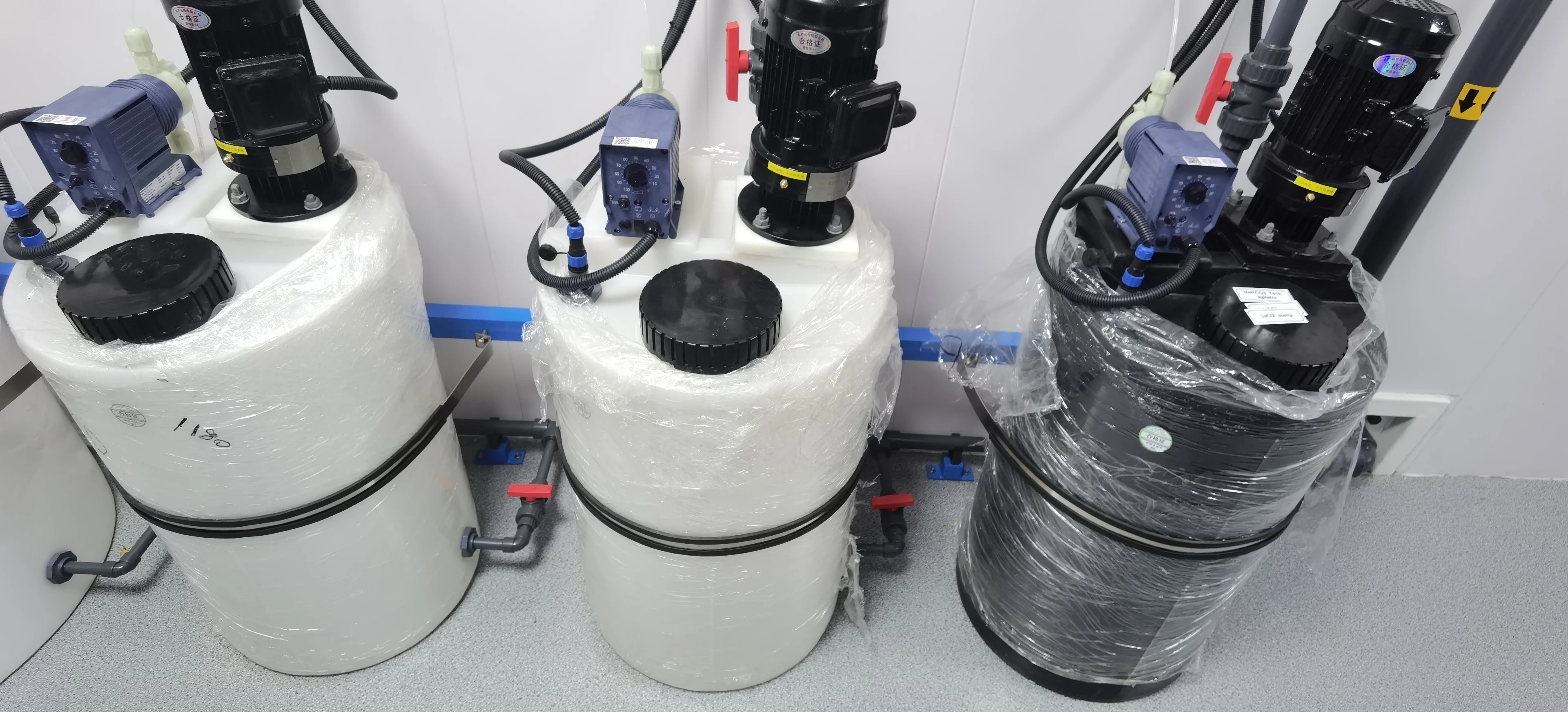 Seawater desalination plant desalination water to drinking water