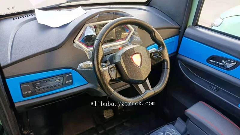 New Energy Electric Vehicle 1000W Motor Power Mini Family Car,AWD White,Green Electric Vehicle