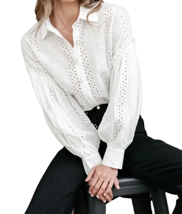 2021New Women embroidery white shirts