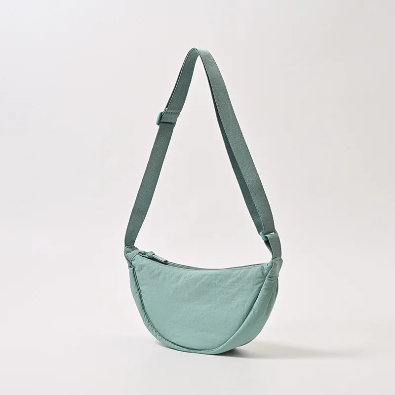 2024 Hot Selling Simple Lightweight Small Crossbody Bag Nylon Cloth Versatile Shoulder Bag Waterproof Bag