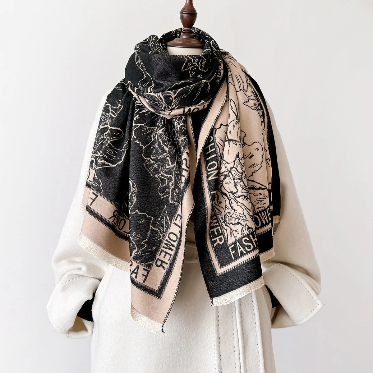 Newest Arrival Custom Logo Luxury Designer Flower Pattern Pashmina Shawl For Women Winter Warm Double-side Soft Cashmere Scarves