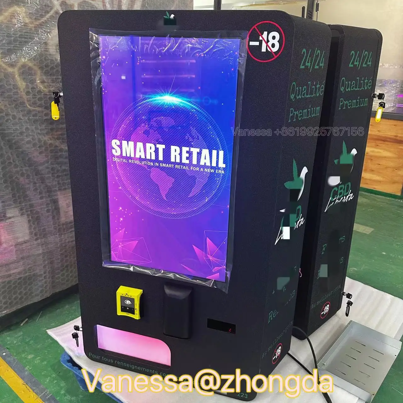 Wall Mounted 32 Inch Touch Screen Game Card Vend Pokéman 7/24 Hours Self-service Customize Vending Machine
