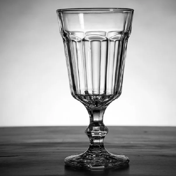 Резной бокал для вина absinthe