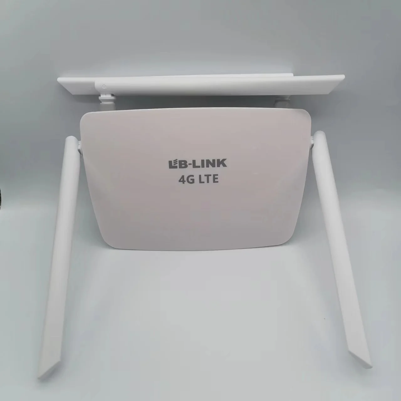 LB LINK Wireless Wifi Modem Router 300mbps LB-LINK BL-CPE450H 300Mbps with 4 Antennas 4G LTE router with sim card