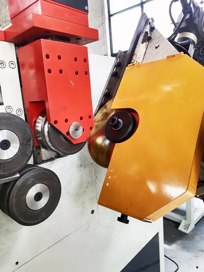 Automatic Stainless Steel Square round rectangular tube pipe rolling bending machine Roll circle cutting machine