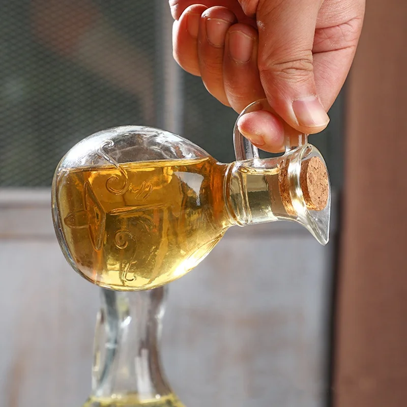 Food Grade Oil Glass Bottle With Pouring Spout Table Oil Bottle Soy Sauce Vinegar Glass Oiler With Cork Lid