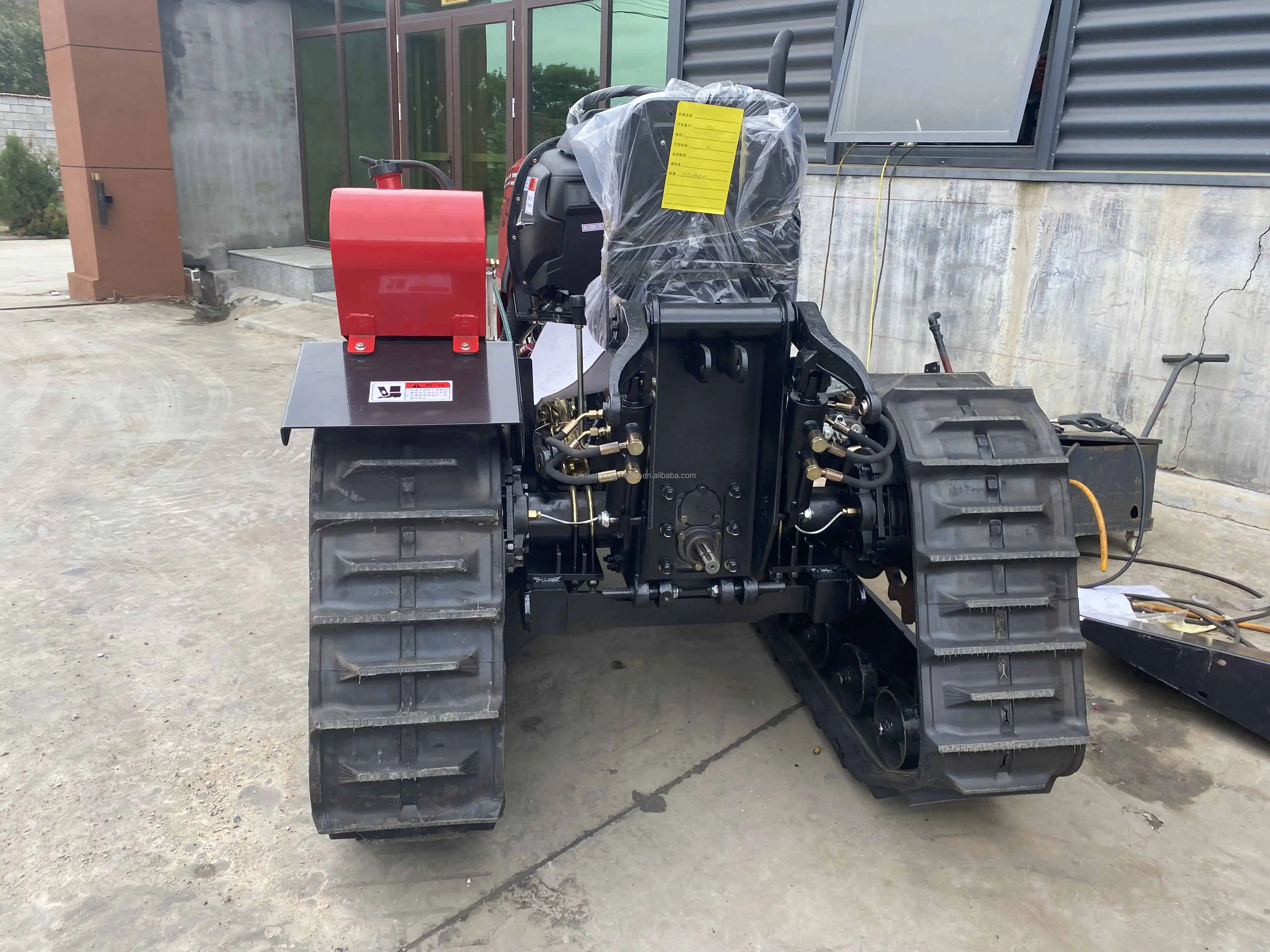 chinese farm use ride on tracks mower tiller sprayer tractors with 50hp
