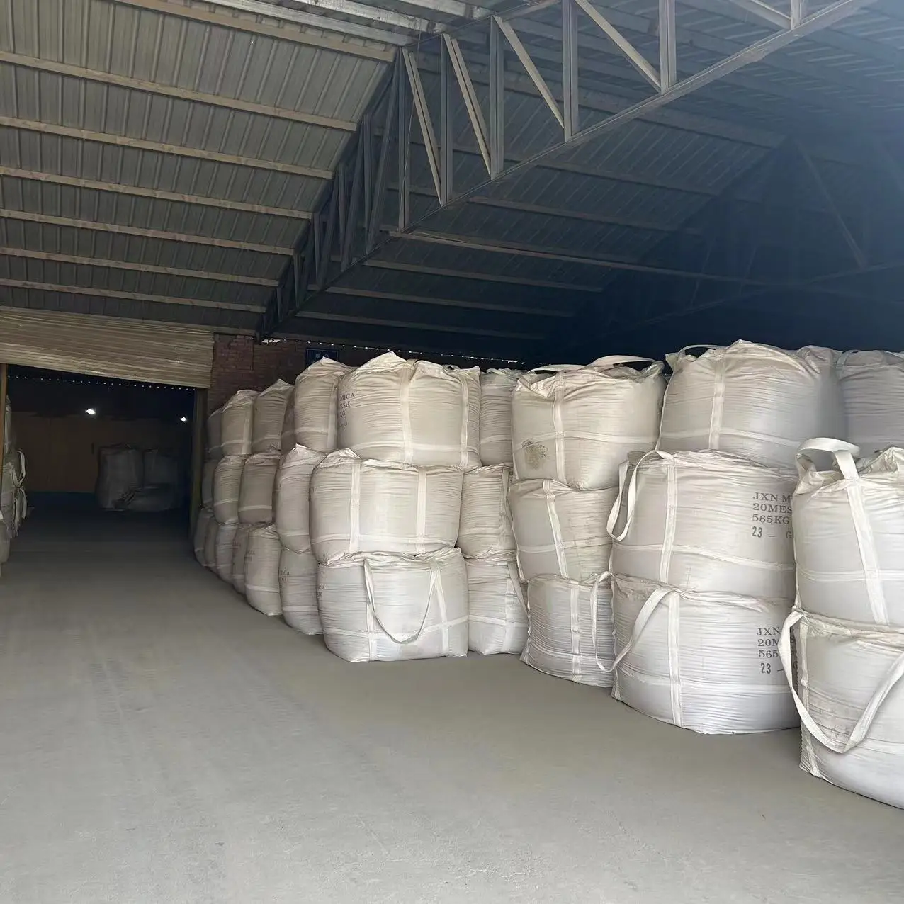 High Grade Colored Mica Flake Building Decoration Paint Mica Sheet/Powder