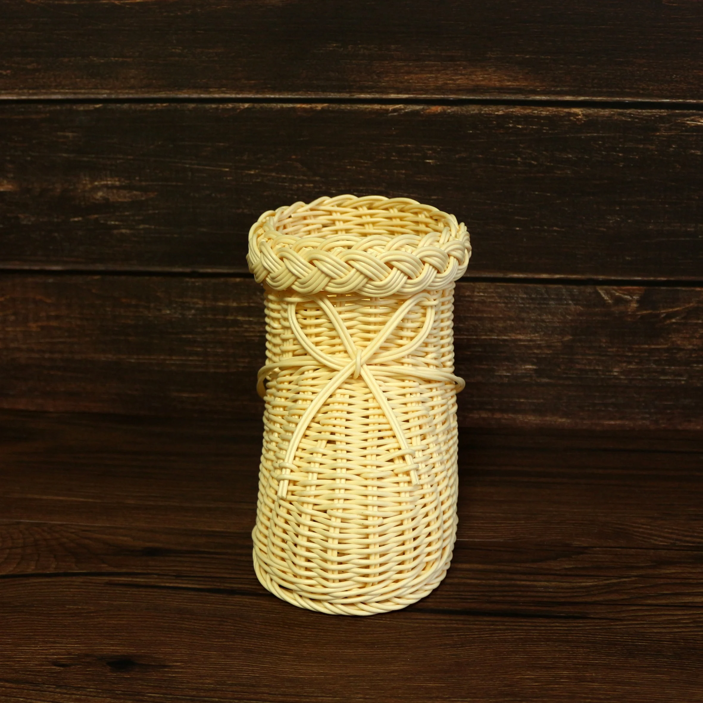 Party Wedding Home Decoration Handmade Boot Shape Plastic Rattan Vase