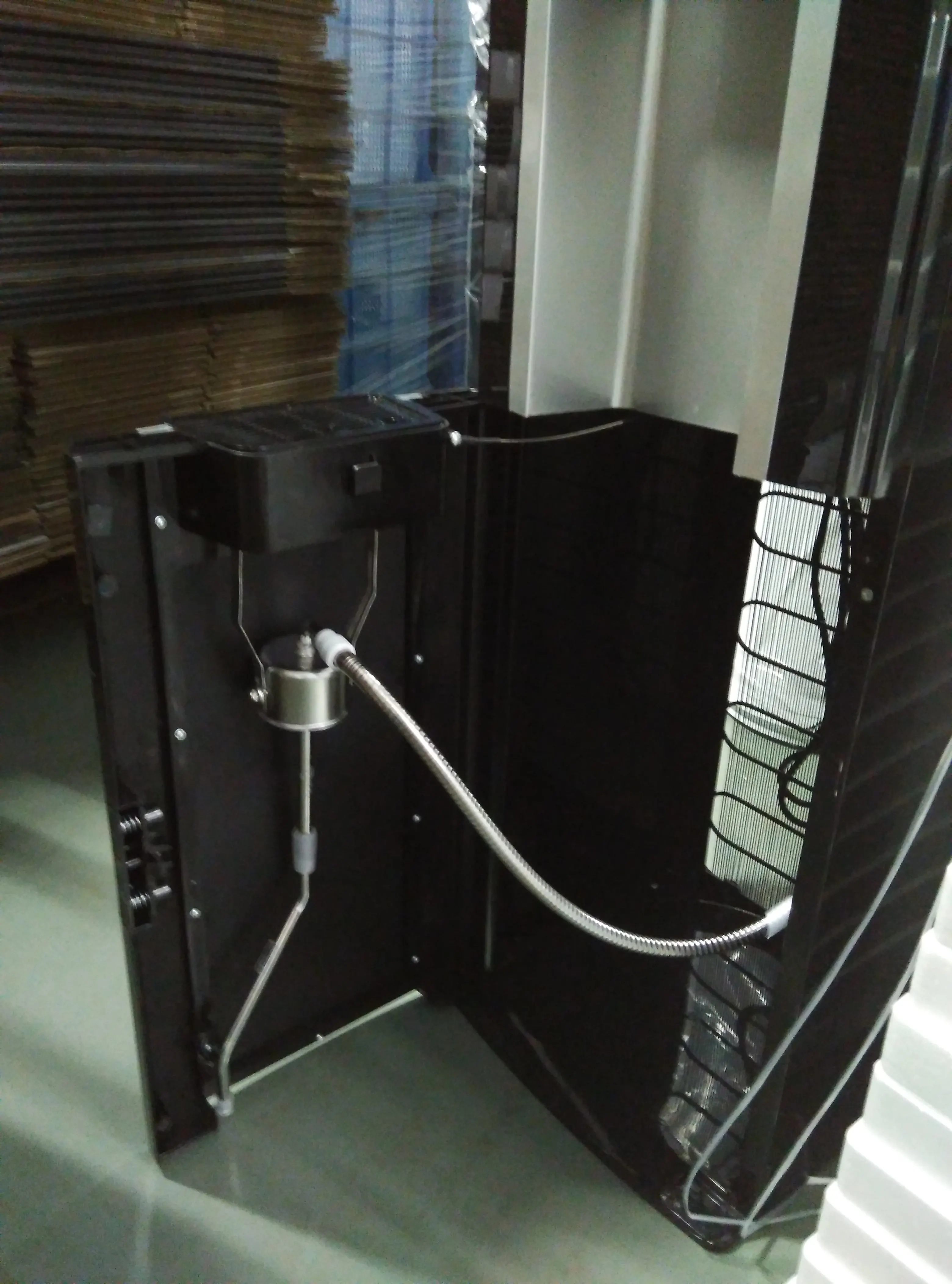 HC58L-UFD Unique Water Cooler Hot Cold Water Dispenser