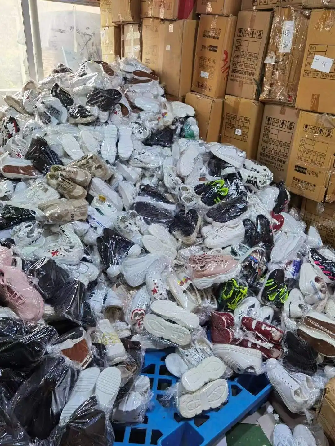 Cheap Branded Shoes Stock Used Second Hand Shoes In Bales Men Sport Shoes