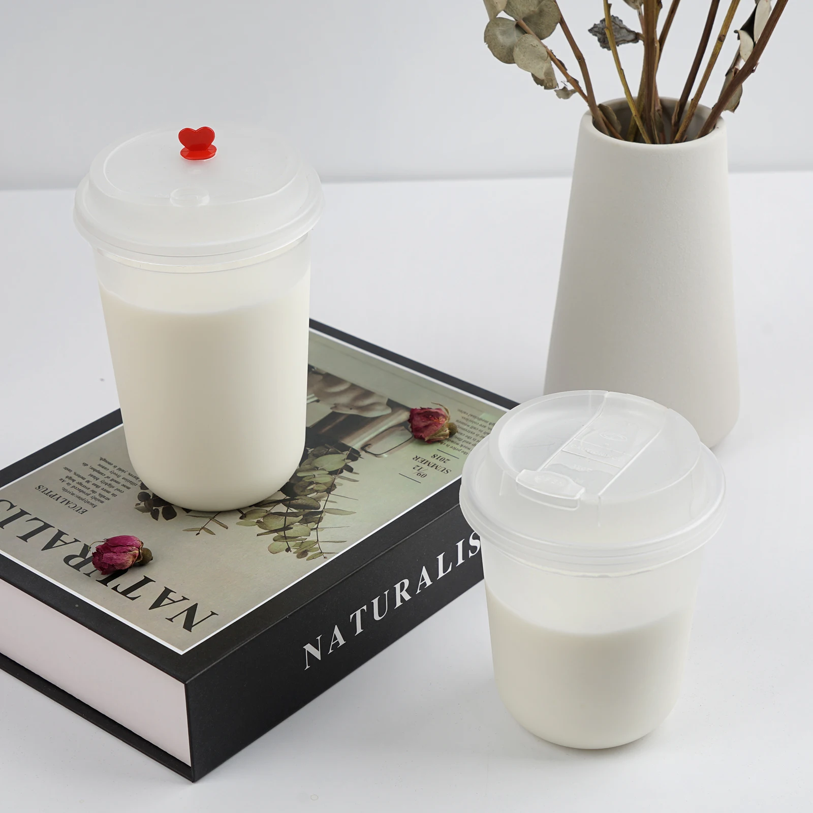 Wholesale 650ml PP plastic U-Shaped Cup for Ice Coffee Beer Wine Milk Tea Boba Reusable Drink & Food with Lid