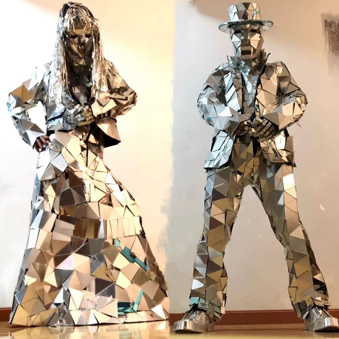 Funtoys MOQ 1 PCS wedding mirror man costumes for show