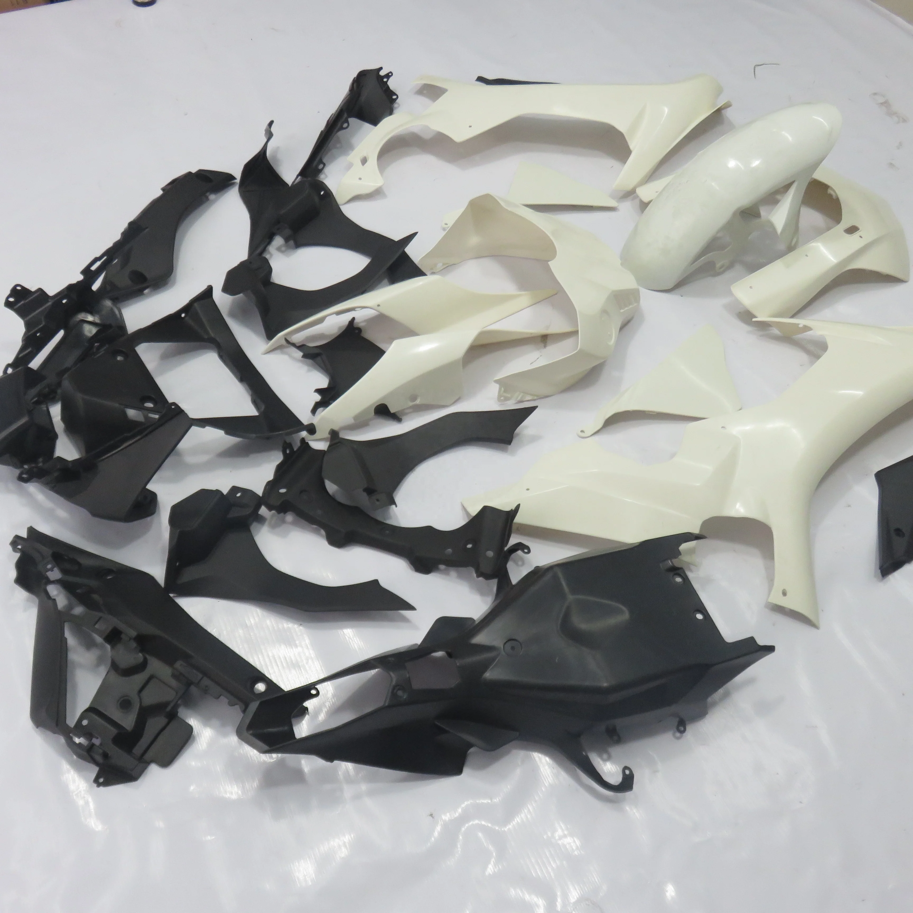 2020 WHSC Wholesale Fairing Kit ABS Plastic For Yamaha R1 2015-2018 Motorcycle Cover Body With Un-Painted