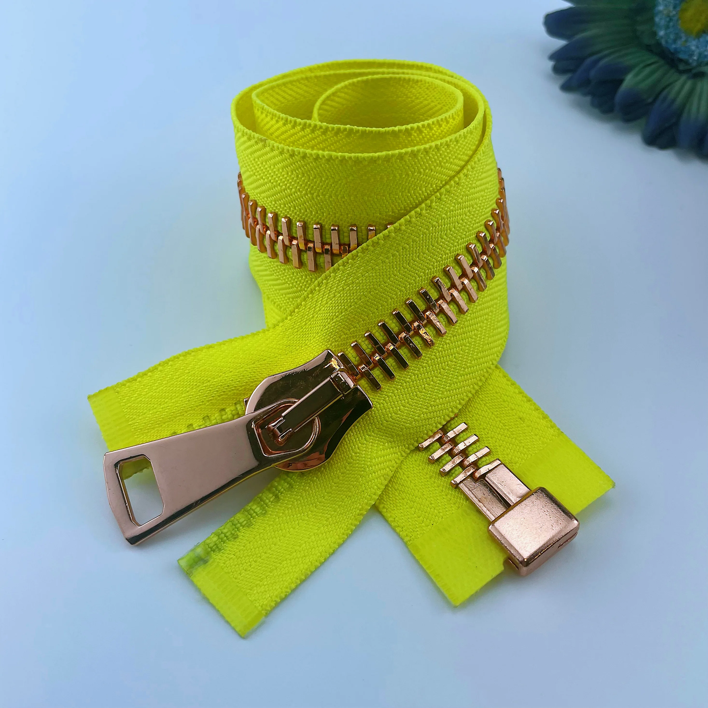 NO. 15 RIRI Zipper Accessories open end brass metal zipper for Garment and Bag full zip pulls