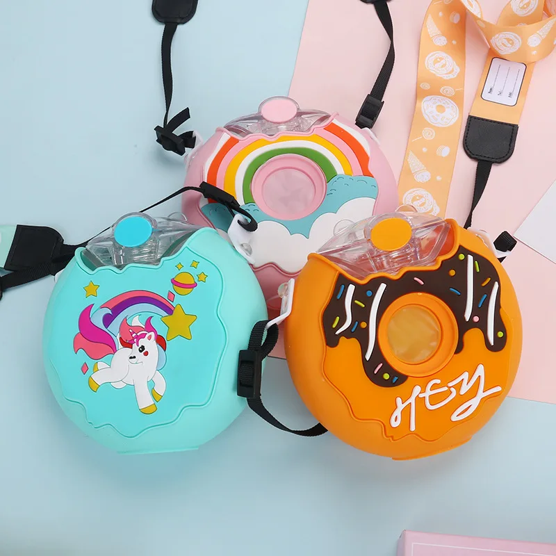 Creative Hot Selling Cartoon Donuts Plastic Water Bottle For Children Kids Student Strap Portable Cute Silicone Straw Leak-proof