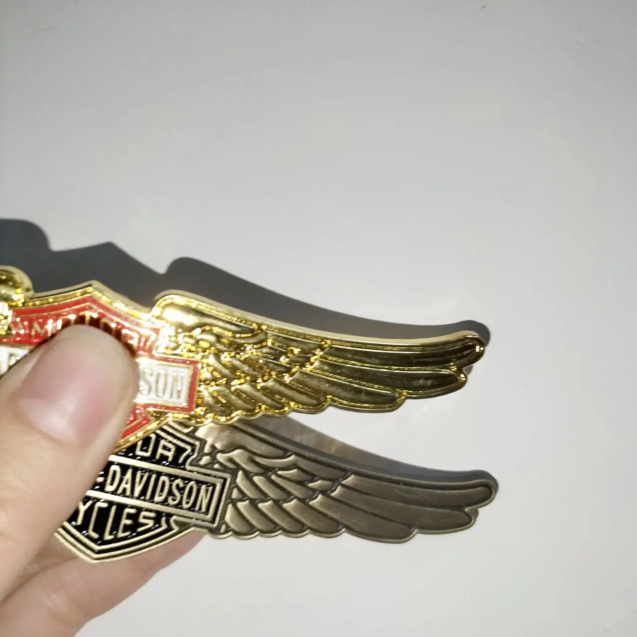 3D Metal Car Sticker Custom Motorcycle Oil Tank Emblem Decal Eagle Fat Boy Badges Sticker For Roadking Sporter Motorcyclist