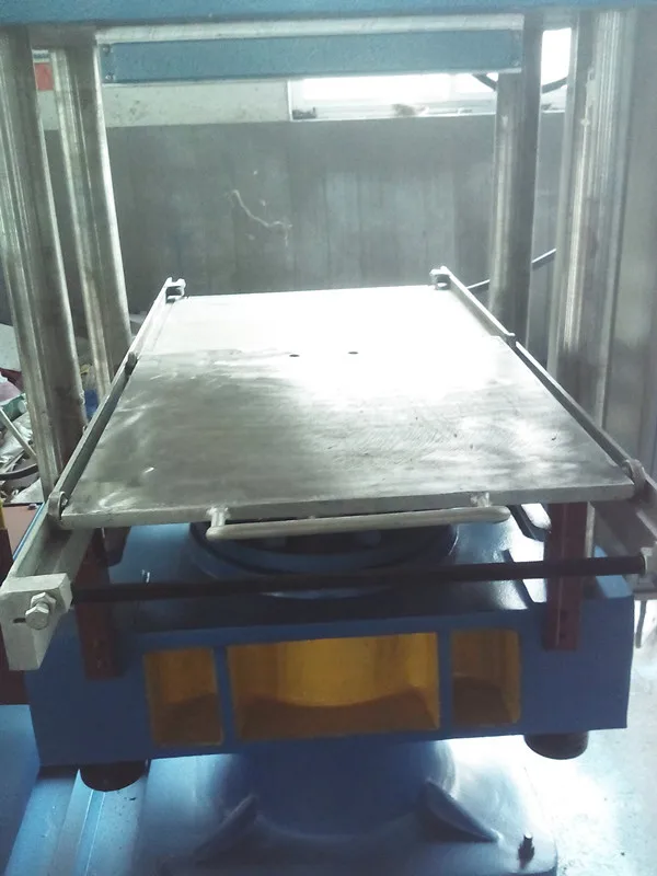 Platen curing press machine/ interlock rubber tiles hydraulic press / rubber floor hot molding press